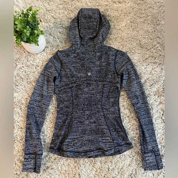 Lululemon Hooded Define Jacket Nulu in Twillines Black and White - Picture 10 of 15